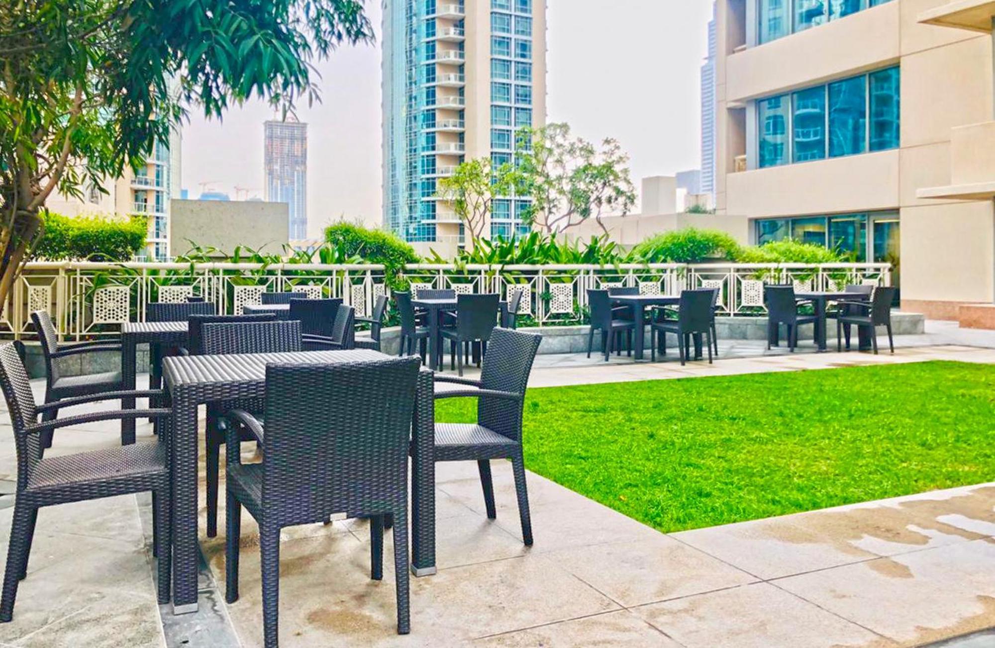 דובאי Spectacular Burj Khalifa View 2Br 29 Boulevard Tower 2 מראה חיצוני תמונה